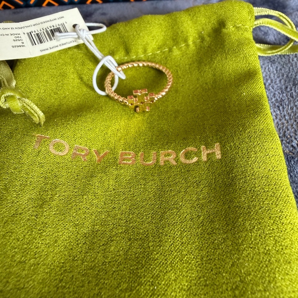 Authentic Tory Burch Gold Rings Set of 2 with Lime Green Pouches - Picture 8 of 11